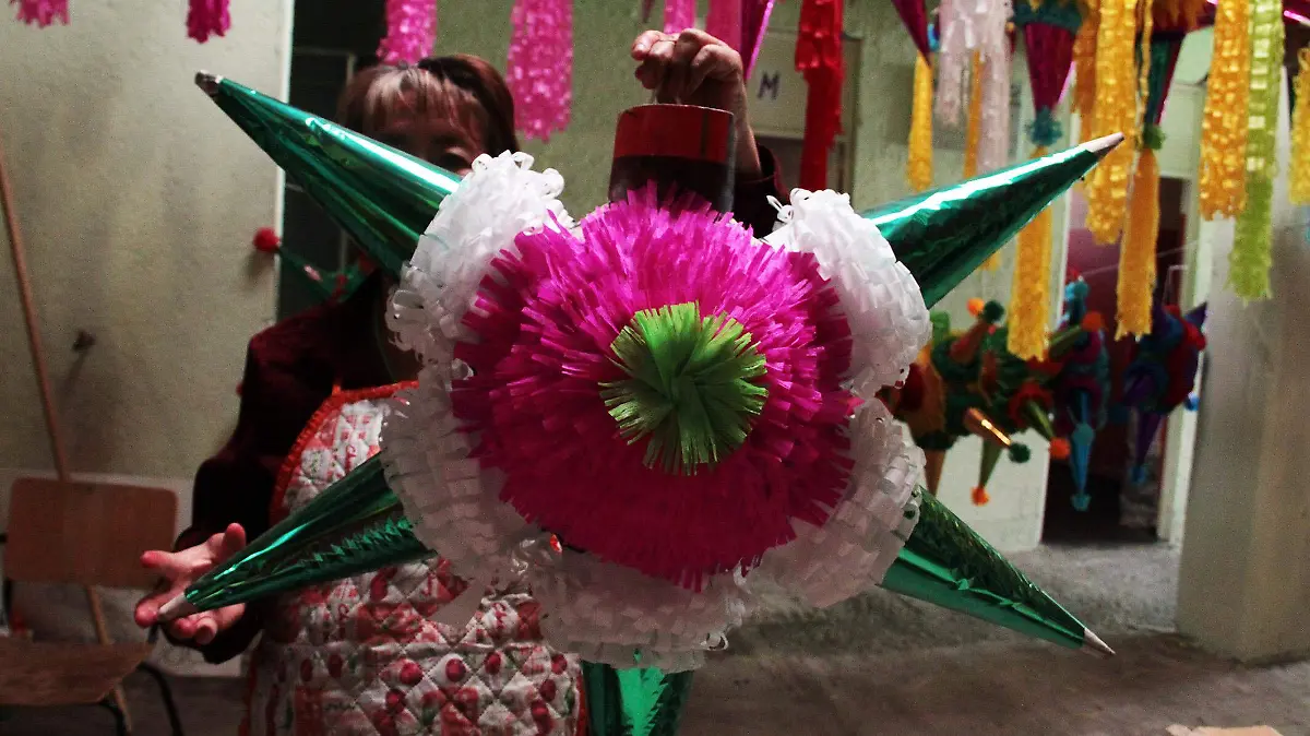 PIÑATA (3)